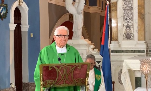 Monseñor Dionisio Guillermo García Ibáñez: «Hay muchas familias sufriendo»: el arzobispo de Santiago de Cuba pide la liberación de los presos del 11J