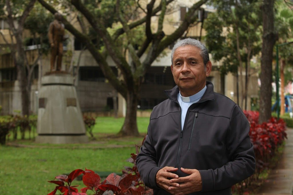 PADRE ALFREDO INFANTE, S.J.