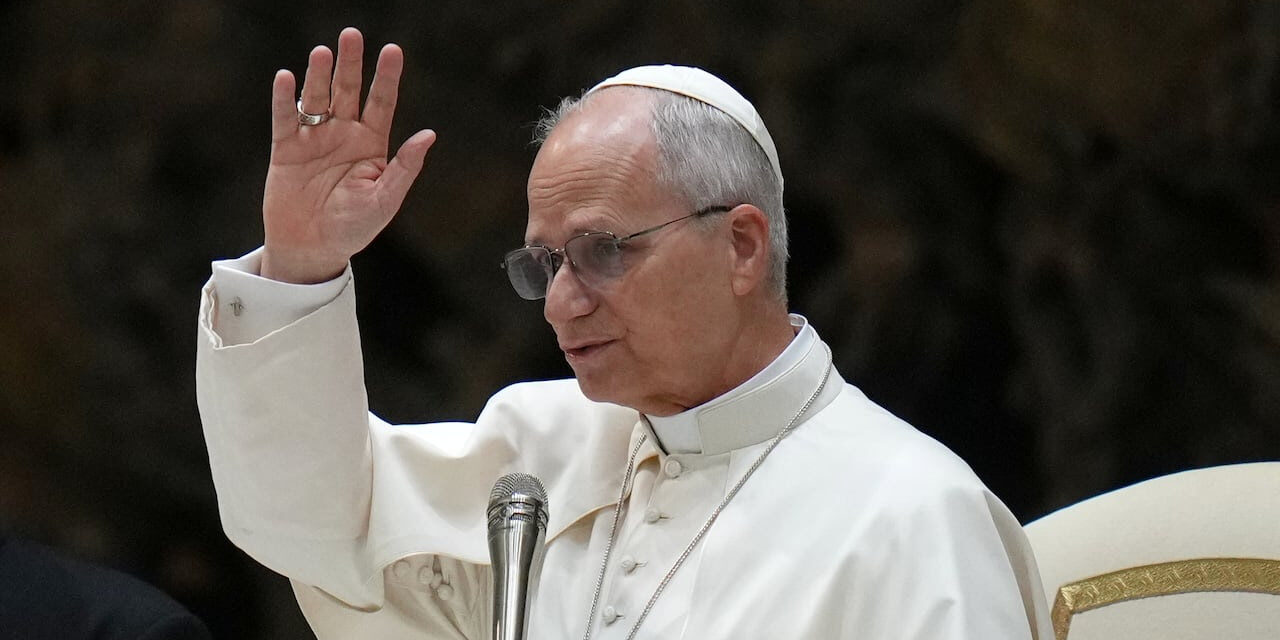 El papa León XIV renueva su llamado a la paz después de cuatro años de guerra en Ucrania