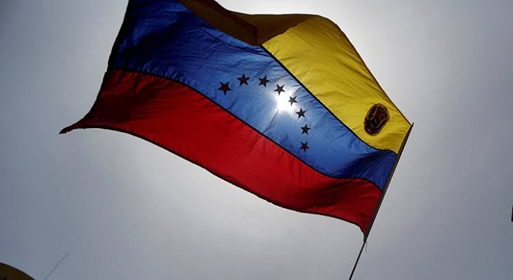 Emergencia humanitaria y fondos congelados